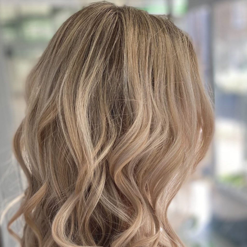 Blow Dry Bundles Carousel 11